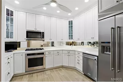 315 N Meramec Avenue #11, Clayton, MO 63105 - Photo 5