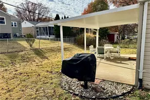 6334 Hurstgreen Ln, Affton, MO 63123 - Photo 3