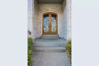 9515 Country Club Green, Saint Louis, MO 63127 - Photo 11