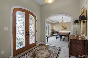 9515 Country Club Green, Saint Louis, MO 63127 - Photo 13