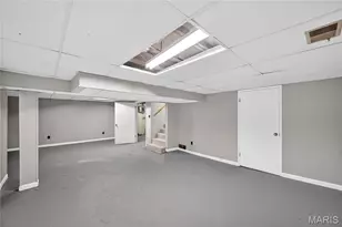 1051 North and South Rd, Saint Louis, MO 63130 - Photo 19