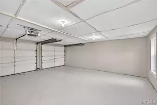 1051 North and South Rd, Saint Louis, MO 63130 - Photo 3