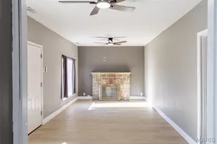 147 Elm Grove Ave, Hazelwood, MO 63042 - Photo 7