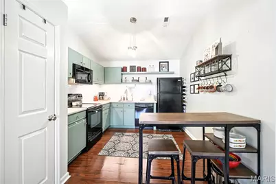 1923 Marine Terrace Drive #K, Saint Louis, MO 63146 - Photo 5