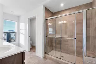 306 Indigo Ct, Chesterfield, MO 63005 - Photo 25