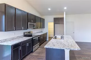 117 Liberty Valley Dr, Foristell, MO 63348 - Photo 9