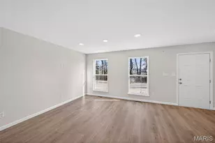 463 Sunset Hollow Drive, Wentzville, MO 63385 - Photo 9