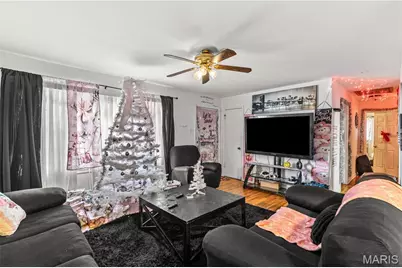 38 Bayview Court, Ferguson, MO 63135 - Photo 5