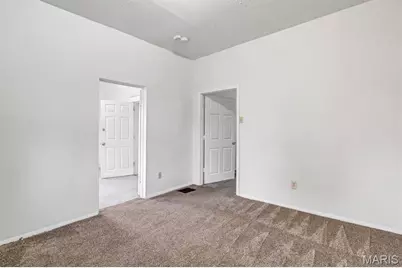 6835 Etzel Avenue, University City, MO 63130 - Photo 3