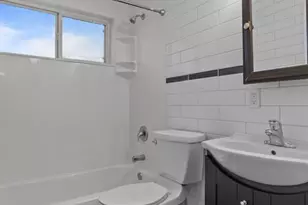 5225 Southwest Ave, Saint Louis, MO 63139 - Photo 13