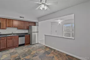 5225 Southwest Ave, Saint Louis, MO 63139 - Photo 9