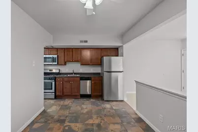 5225 Southwest Avenue, Saint Louis, MO 63139 - Photo 9