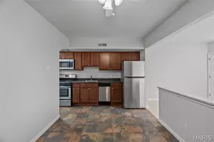 5225 Southwest Ave, Saint Louis, MO 63139 - Photo 9