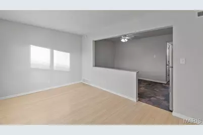 5225 Southwest Avenue, Saint Louis, MO 63139 - Photo 5