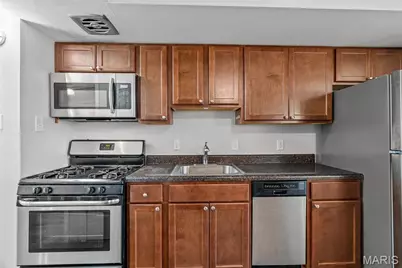 5225 Southwest Avenue, Saint Louis, MO 63139 - Photo 11