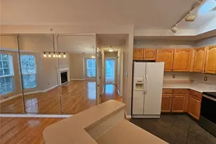 317 Clayton Xing Pl, Ellisville, MO 63011 - Photo 9