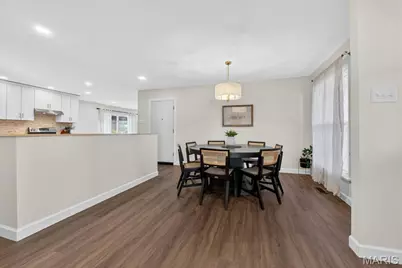 910 Dickson Street, Saint Louis, MO 63122 - Photo 7