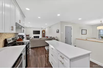 910 Dickson Street, Saint Louis, MO 63122 - Photo 13