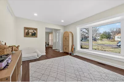 910 Dickson Street, Saint Louis, MO 63122 - Photo 9