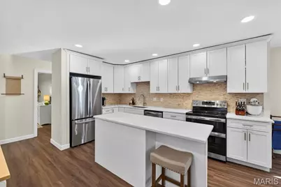 910 Dickson Street, Saint Louis, MO 63122 - Photo 11