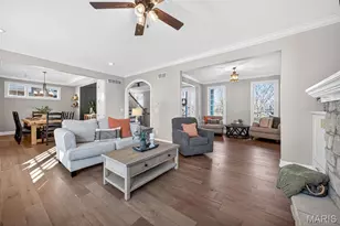 3465 New Town Lake Dr, Saint Charles, MO 63301 - Photo 9