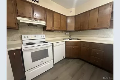 7609 Hazelcrest Drive #G, Hazelwood, MO 63042 - Photo 11