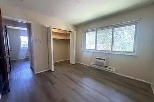 7609 Hazelcrest Dr, Hazelwood, MO 63042 - Photo 15