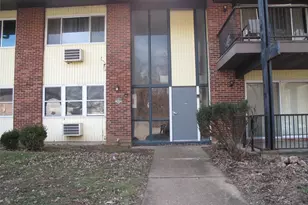 7609 Hazelcrest Dr, Hazelwood, MO 63042 - Photo 27