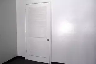 7609 Hazelcrest Dr, Hazelwood, MO 63042 - Photo 13