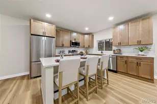 3143 La Baron Ln, Saint Charles, MO 63303 - Photo 3