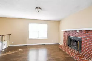 5861 Falcon View Ln, Saint Louis, MO 63129 - Photo 3