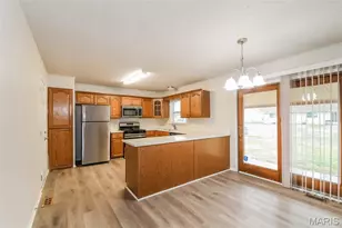 15520 97th Ave, Florissant, MO 63034 - Photo 5