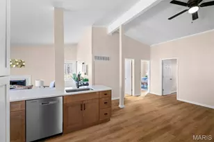 515 Crestvale Dr, Rock Hill, MO 63119 - Photo 9