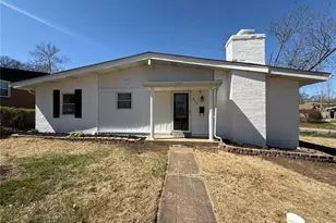 515 Crestvale Dr, Rock Hill, MO 63119 - Photo 1