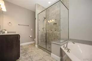 342 Harbor Bluff Dr, Unincorporated, MO 63026 - Photo 17