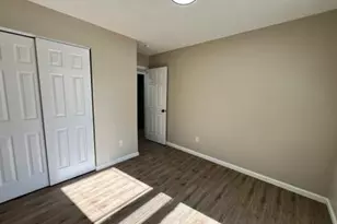 12054 Criterion Ave, Saint Louis, MO 63138 - Photo 11