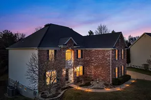 445 Whitestone Farm Dr, Chesterfield, MO 63017 - Photo 3