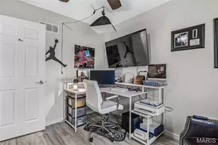 3968 Royal Estates Dr, Saint Louis, MO 63129 - Photo 29