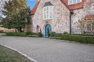 8 Ridgewood St, Ladue, MO 63124 - Photo 3