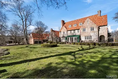 8 Ridgewood Street, Ladue, MO 63124 - Photo 47