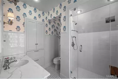 8 Ridgewood Street, Ladue, MO 63124 - Photo 29