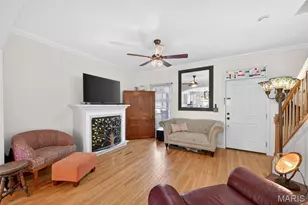 21 Marie Dr, Saint Charles, MO 63301 - Photo 7