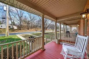 21 Marie Dr, Saint Charles, MO 63301 - Photo 5