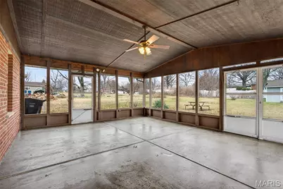 843 Reavis Barracks Road, Saint Louis, MO 63125 - Photo 23