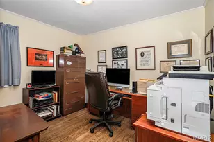 520 Edgar Ct, Webster Groves, MO 63119 - Photo 17