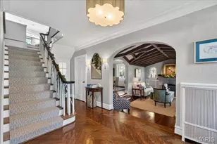 67 Crestwood Dr, Saint Louis, MO 63105 - Photo 3