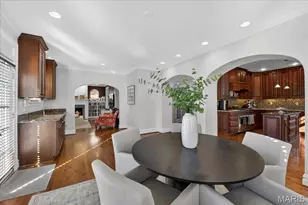 67 Crestwood Dr, Saint Louis, MO 63105 - Photo 15