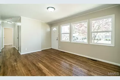 11352 Revere Lane, Saint Louis, MO 63128 - Photo 5