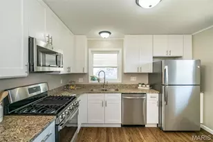 11352 Revere Ln, Saint Louis, MO 63128 - Photo 9