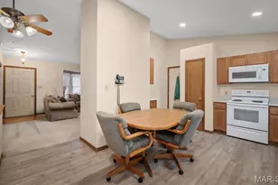 830 Whispering Rock Dr, O'Fallon, MO 63366 - Photo 9